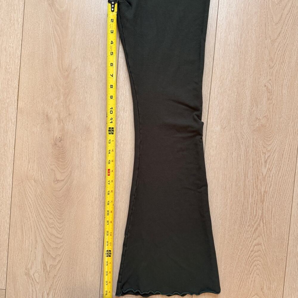 Indah dark green mid rise stretch Flare lounge Pants size small - Picture 6 of 13
